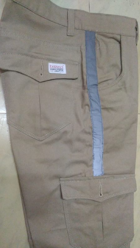 Grey Cargo Pants, Pattern : Plain, Waist Size : 25-30 Inch at Best ...