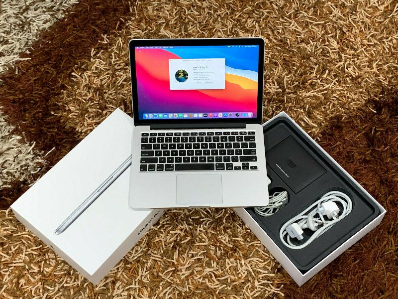Apple macbook pro, for IOS
