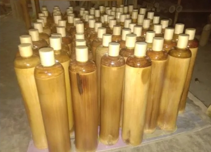 Bamboo Water Bottle, Capacity : 450 Ml