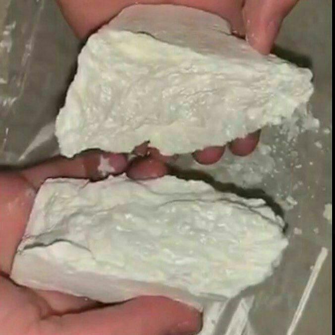 white pet coke lump