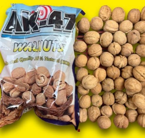 Common kashmiri soft shelled walnuts, Certification : FSSAI Certified, ISO 9001:2008