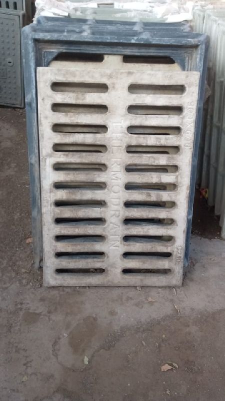 900x600mm c250 ton frame grating frp chamber cover