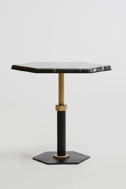 Restaurant table, Fabric material : Rexine, Leather