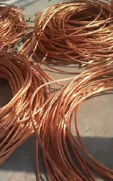 Round Copper Wire, Packaging Type : Roll