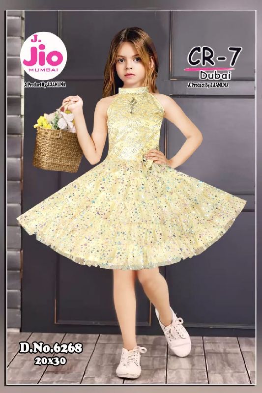 Des. No. 6268 Girls Frock, Size : 20x30 Inch