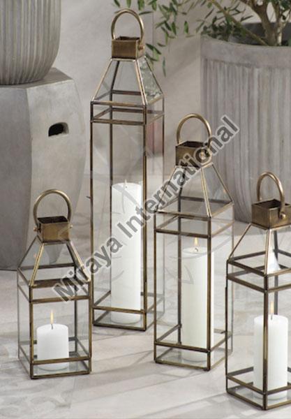 Polished Glass Lantern, for Decoration, Specialities : Light Weight, Fine Finished