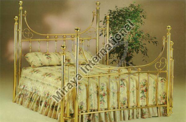 Rectangular Long U Brass Bed, for Home, Hotel, Pattern : Plain