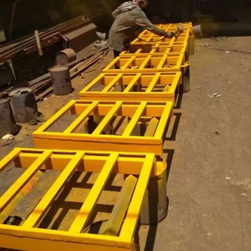 Mild Steel Pallet, for Godown, Color : Yellow