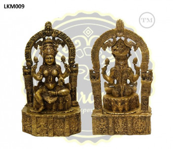 20 Inches Brass Goddess Lakshmi Statue, for Gifting, Temple, Style : Antique