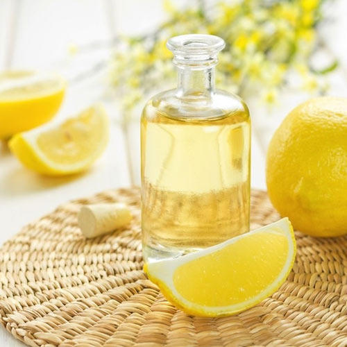 Organic Lemon Essential Oil, for Medicines, Form : Liquid