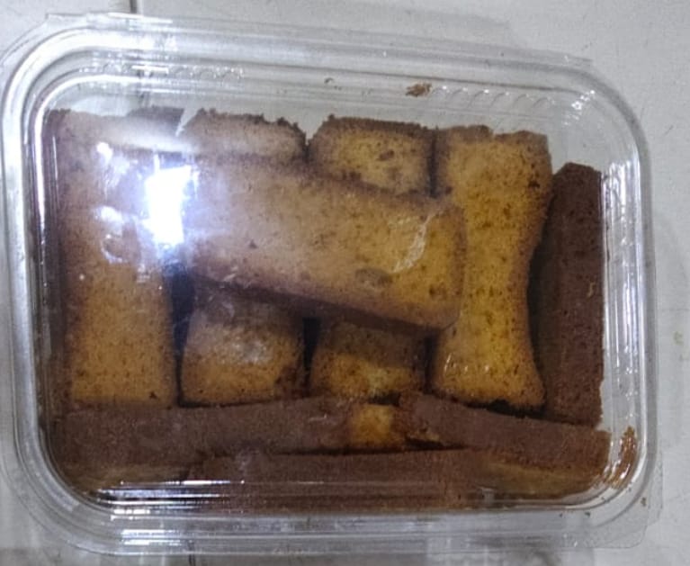 Crispy Cake Rusk, Taste : Sweet