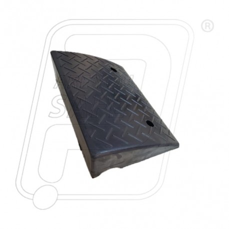 RUBBER CURB RAMP, for Suitable parking lots in mall, hospitals, Clubs, industries, basement, multiplexes