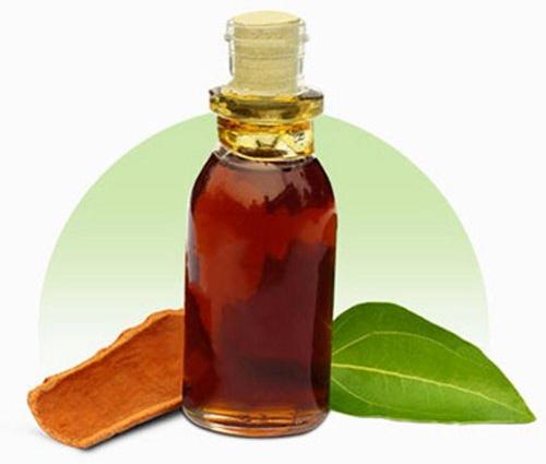Cinnamon Leaf Oil, Packaging Size : 25 Kg