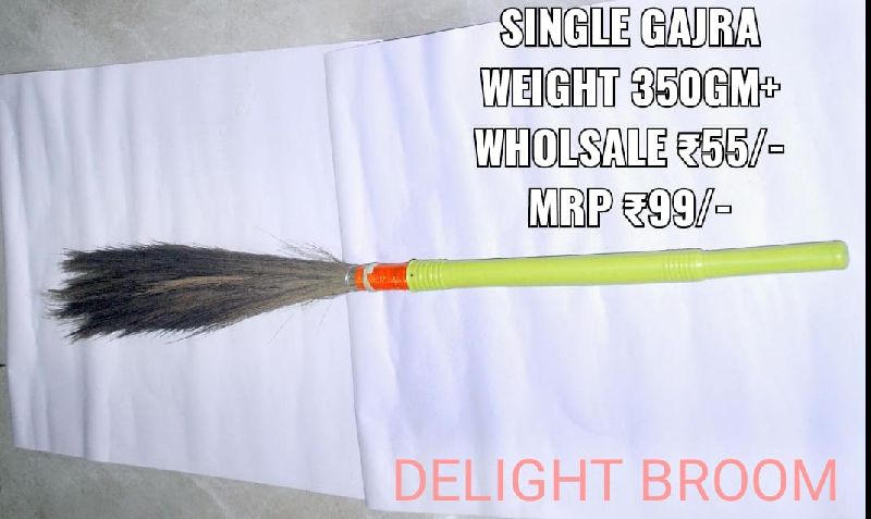 Single Gajra Grass Broom, For Cleaning, Feature : Flexible, Long Lasting, Reliable