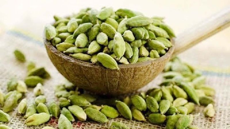 Cardamom (ilaayachee)