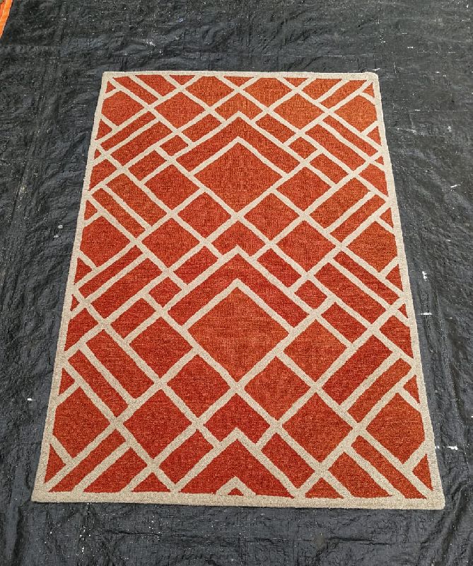 Handtufted wool carpet loop