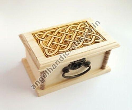 Rectangular Polished Wooden Rectangle Box, for Cosmetics Items, Storing Jewelry, Style : Antique