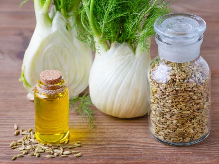 Fennel Sweet Essential Oil, for Aromatherapy, Medicine Use, Feature : Lustrous Hair, Moisturizer, Nourishing