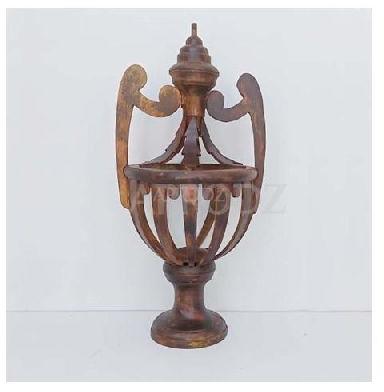 Natural Wood Trophy Shaped Lamp