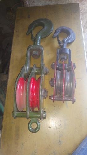 Double Type Wire Rope Pulley, Capacity : 3 ton
