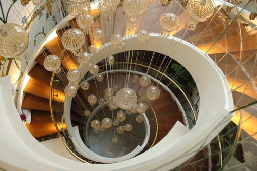 Stainless Steel Polished SS Helical Staircase, Feature : Alluring Look, Fine Finishing, Hard, High Strength