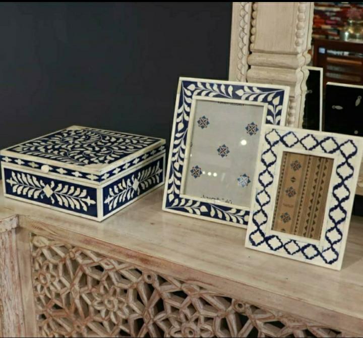 Bone Inlay Photo Frame and Box, for Decoration, Gifting, Size : 5x5x3, 7x7x4, 9x9x5