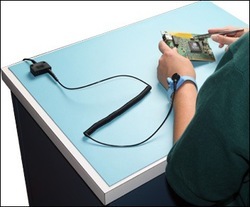 PBSS ESD Safe Table Mat, Size : 2ft x 5ft