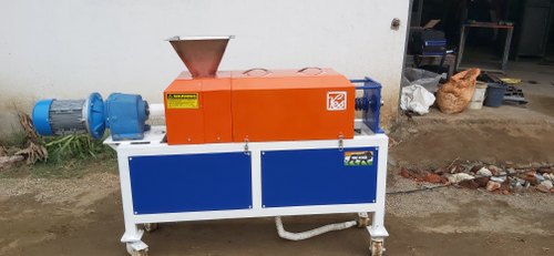 Cow Dung Dewatering Machine, Voltage : 415 V