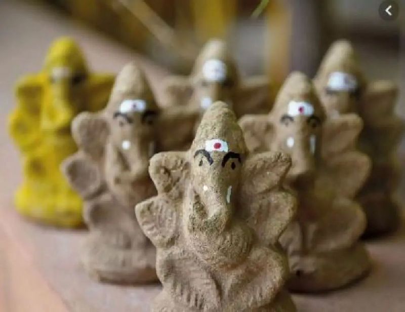 Training Program On Manufacturing Of Cow Dung Products