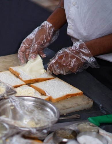 Food Serve Plastic Gloves