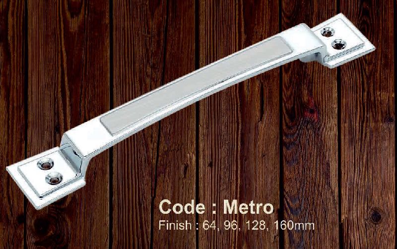 Metro Exclusive Cabinet Handle