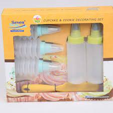 Cupcake And Cookie Decorating Set