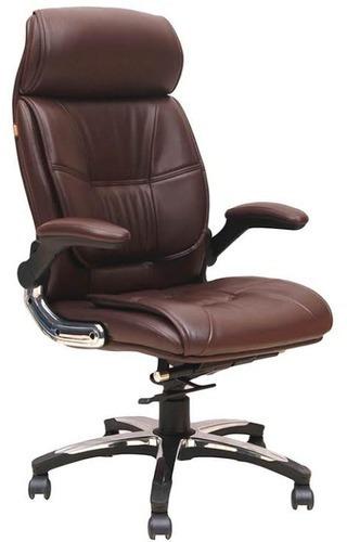 Metal Polished Plain Director Office Chair, Feature : Attractive Designs, Corrosion Proof, Durable