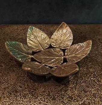 Brass For Leaf Bowl, Color : Golden