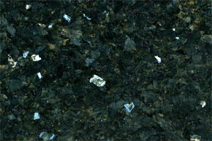 Green Emerald Pearl Granite Slab, Overall Length : 6-9 Feet