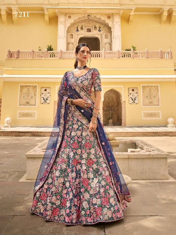 Embroidered Lehenga Choli, Size : Upto 44 Inch at Rs 999 / Piece