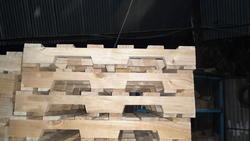 SLTM  pinwood Pinewood Pallet, Capacity : 1000-5000 Kgs