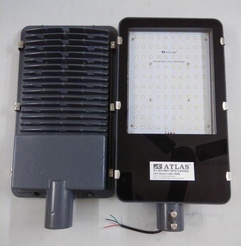 100 Watt LED Outdoor Light, for Industrial, Certification : ISO 2001 2015