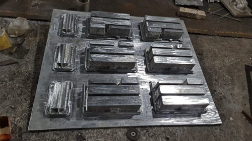 EPS Mould For Electronic Parts Packaging, Color : Silver