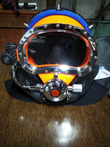 Underwater Diving Helmet