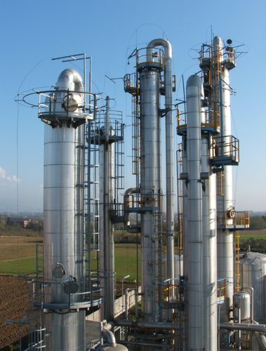 Distillation Column, Capacity : Customized