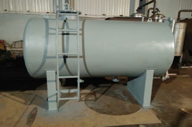  Stainless Steel Sewage Storage tank, Capacity : 000 Liter