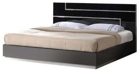 DNR Polished wooden double bed, Feature : Attractive Designs, Easy To Place