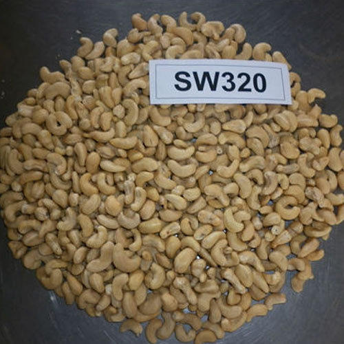 Slices Organic SW320 Cashew Nuts, for Foodstuff, Snacks, Sweets, Packaging Size : 10kg