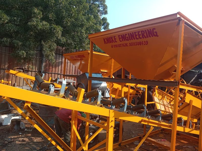 Four Screen Sand Screening Machine