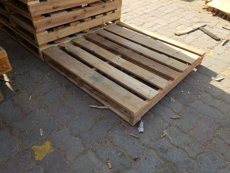 wooden dubai pallets 0555450341