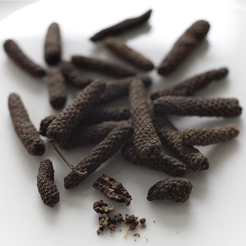 Long pepper, Style : Dried