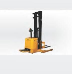 General ERB Straddle Ride On ST Stacker