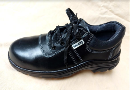 Leather Nitrile rubber safety shoes, for Industrial Pupose, Size : 10 ...