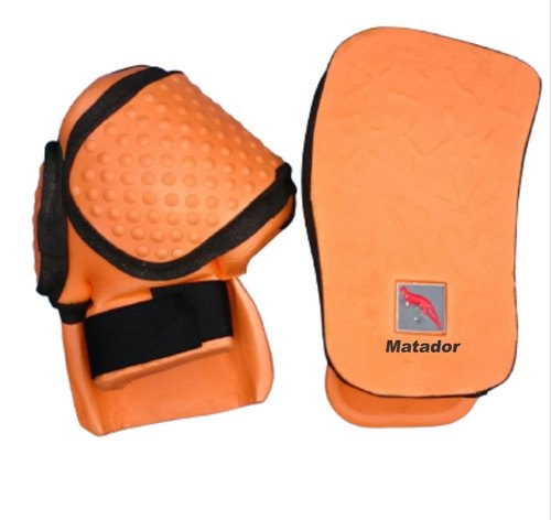 Matador Polyester Goal Keeper Glove, Size : Medium